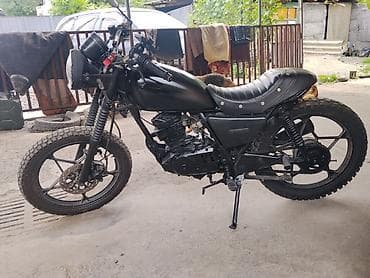 Мотоциклы: Suzuki, 125 куб. см, Бензин, Взрослый — 1