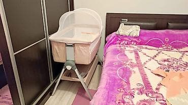 chicco echo: Детская приставная кроватка, Б/у, Без колесиков, цвет - Розовый — 1