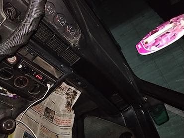 ауди а6 с4 1: Audi 100: 1988 г., 2 л, Кол менен иштөөчү, Бензин, Седан — 5