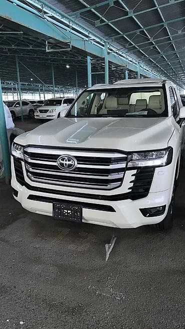 Toyota Land Cruiser: 2021 г., 4 л, Автомат, Бензин, Внедорожник