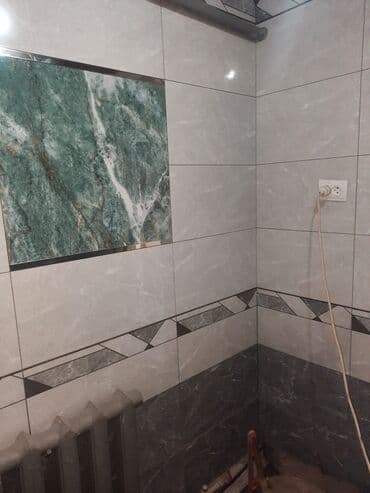 раковина с тумбой для кухни: Ванная комната с отделкой и сантехникой. - Стандартная акриловая — 10