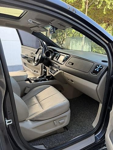 Унаа сатуу: Kia Carnival: 2018 г., 2.2 л, Автомат, Дизель, Вэн/Минивэн — 10