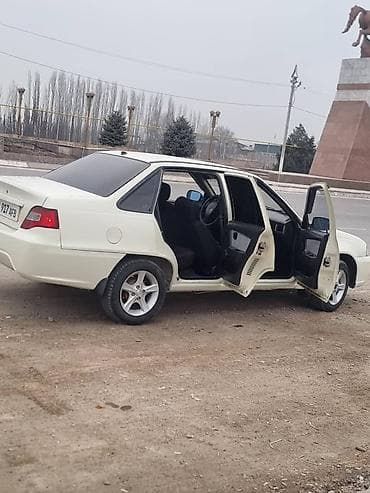 аудио техника: Daewoo Nexia: 2011 г., 1.5 л, Механика, Бензин, Седан — 4