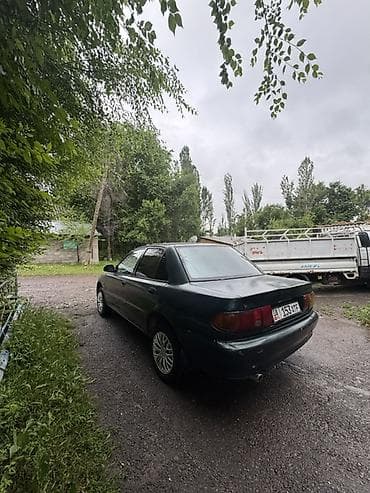 замок смена: Легковой автомобиль седан, темно-зеленый цвет оформления сразу все — 3