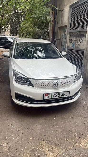 step 2: Dongfeng Aeolus Haohan: 2021 г., 1.6 л, Вариатор, Электромобиль, Седан — 2