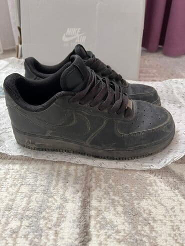 свадебные платья бишкек дордой: Мужские кроссовки, 40, Nike, Б/у, цвет - Черный, Самовывоз — 4