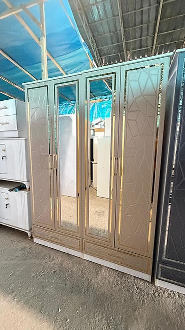 aero 2: Шкаф-купе/распашной 4‑дверный с зеркалами - Конфигурация: 4 распашные — 2