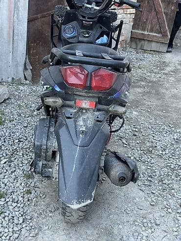 top riding: Скутер/мопед городского типа с внедорожным обвесом. Основные — 1