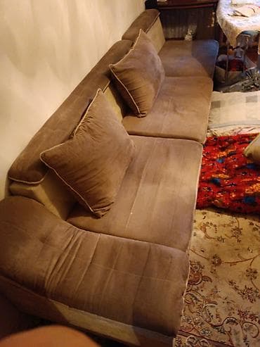 Прямой диван, Б/у — 4