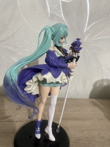 стоимость фарфоровых статуэток: Фигурка Хацуне Мику 2024 birthday — 4