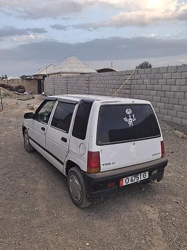 Daewoo Tico: 1998 г., Кол менен иштөөчү, Бензин, Хетчбек lalafo.kg да — 4 Daewoo Tico: 1998 г., Кол менен иштөөчү, Бензин, Хетчбек — 4