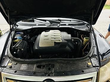 Volkswagen Touareg: 2008 г., 2.5 л, Автомат, Дизель, Кроссовер — 9