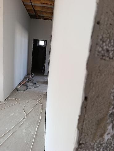 Услуги по строительству и ремонту: Шпаклевка стен | Акриловая вода эмульсия Больше 6 лет опыта — 4