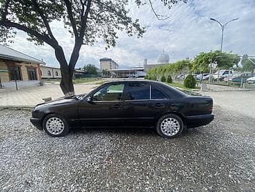 Mercedes-Benz E-Class: 2001 г., 2.2 л, Автомат, Дизель, Седан — 5