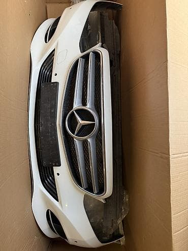 Бампер жана комплектөөчүлөр: Бампер Mercedes-Benz, Оригинал — 1