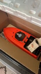 купить прикормочный кораблик для рыбалки: Кормораздаточная радиоуправляемая лодка для рыбалки Manvowell — 1