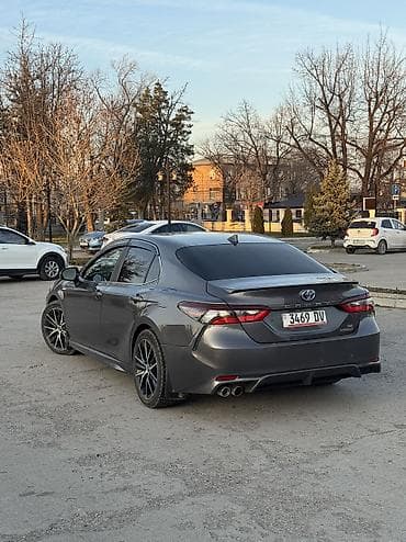 sg 9: Toyota Camry: 2021 г., 2.5 л, Вариатор, Гибрид, Седан — 9