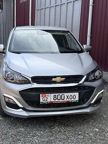 кia 7: Chevrolet Spark: 2017 г., 1 л, Автомат, Бензин, Хэтчбэк — 4