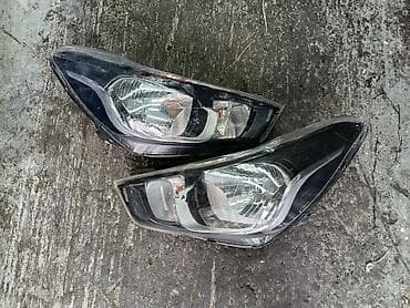 Комплект передних фар Hyundai