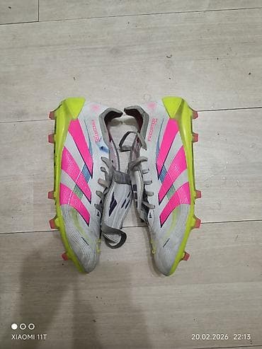 adidas женские: Элитные бутсы adidas Predator в самой яркой расцветке сезона. - — 5