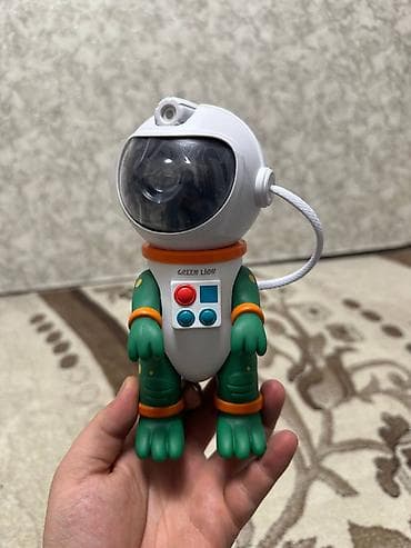 проектор звёздное небо купить: Green Lion Astronaut Night Light Projector — детский ночник‑проектор в — 1