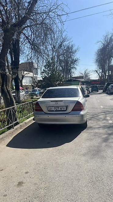 claas markant 65: Mercedes-Benz C-Class: 2001 г., Седан — 3