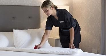 Вакансии: 🏨 Требуется горничная в отель ‼️в субботу и воскресенье ‼️ В наш — 1