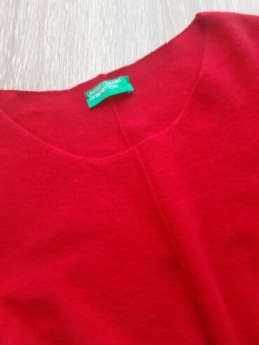 продам платье в отличном состоянии: S, цвет - Красный — 2