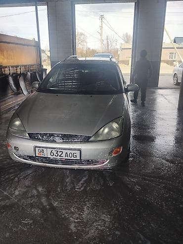 купить бу бокс на крышу автомобиля: Ford Focus: 2000 г., Универсал — 6