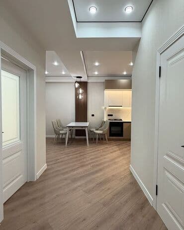 квартира ахунбаева чапаева: 2 комнаты, 61 м², Элитка, 9 этаж, Евроремонт — 1