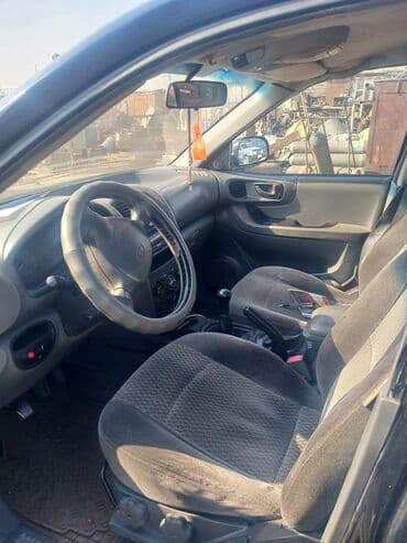 купить китайскую машину: Honda : 2001 г., 2.4 л, Механика, Бензин, Внедорожник — 1