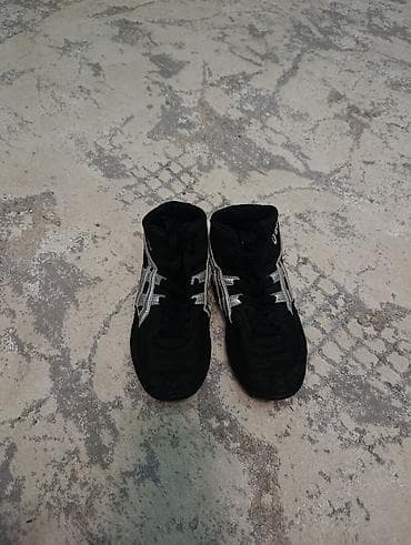 pro force: Мужские кроссовки, 33, Asics, Новый, цвет - Черный — 1