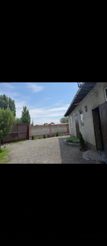 буфет в аренду: Срочно сдаю большой дом без хозяев совсем неудобный полностью с ней — 1