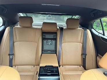 Lexus ES: 2021 г., Автомат, Бензин, Седан — 5