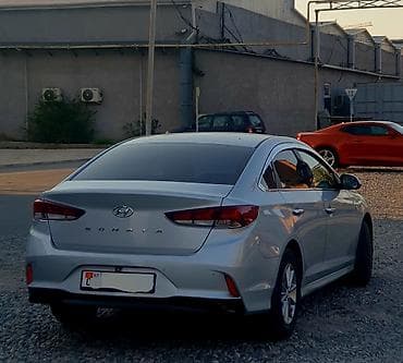 byd e2 2021: Hyundai Sonata: 2020 г., 2 л, Автомат, Газ, Седан — 2