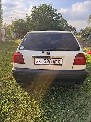 bcd com: Volkswagen Golf: 1994 г., 1.6 л, Механика, Бензин, Хэтчбэк — 2