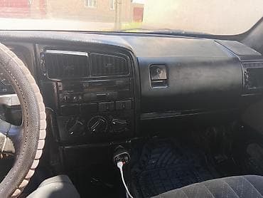 Унаа: Volkswagen Passat Variant: 1990 г., 1.8 л, Кол менен иштөөчү, Бензин, Универсал — 8