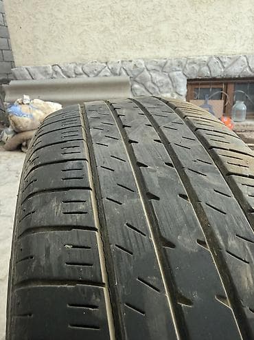 r19: Комплект летних шин (4 шт.) - Размер: 235/55 R19 - Индекс — 4