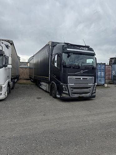 Унаа: Сүйрөгүч, Volvo, 2015 г., Тенттелген — 1