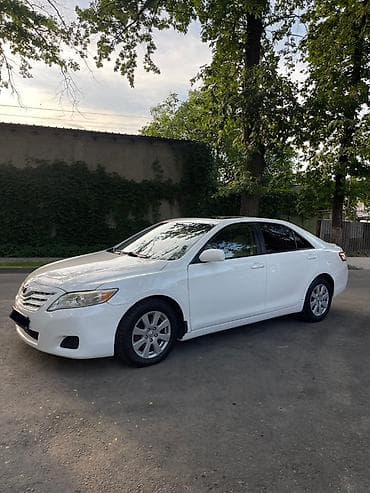 camry 2015: Toyota Camry: 2010 г., 2.5 л, Автомат, Бензин, Седан — 2