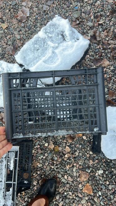 старый буфет: Пластиковый Ящик — 18