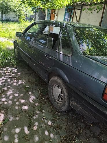 авто порше: Volkswagen Passat: 1989 г., 1.6 л, Механика, Газ, Седан — 2