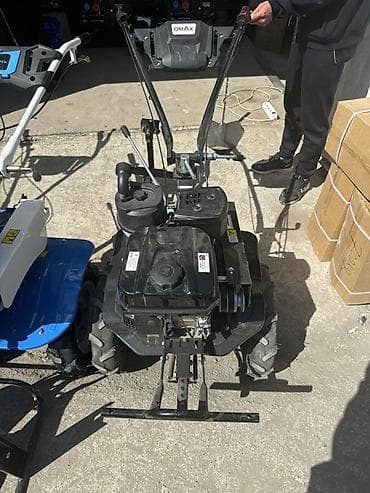 мотоблок фреза: Мотоблоки с навесным оборудованием Описание: - Бензиновые мотоблоки — 4