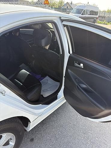 кормашка соната: Hyundai Sonata: 2012 г., 2 л, Автомат, Газ, Седан — 8