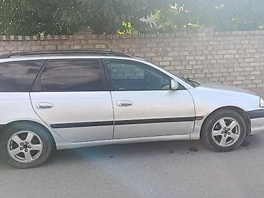 Продажа авто: Toyota Avensis: 2002 г., 1.8 л, Механика, Бензин, Универсал — 4