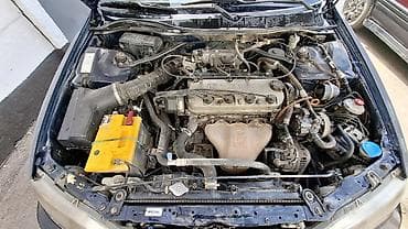 Продажа авто: Honda Accord: 1998 г., 1.8 л, Механика, Бензин, Седан — 7