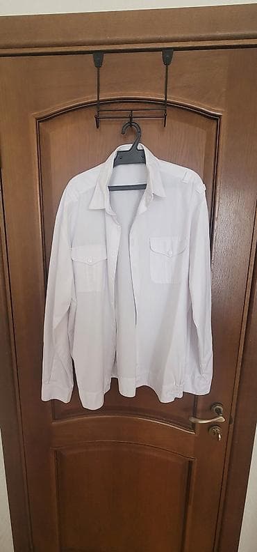 Рубашки: Белая б/у рубашка служебная классического кроя с накладными карманами — 4