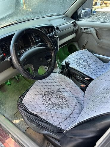 чехол для венто: Volkswagen Vento: 1992 г., 1.8 л, Механика, Бензин, Седан — 7