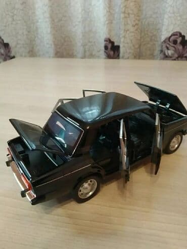 турецкая модель платья: Копия данной модельки. Масштаб 1/24. Новая. Имеется упаковочная — 6