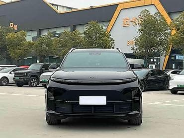 xpeng p7: Lixiang L6: 2024 г., 1.5 л, Автомат, Электромобиль, Кроссовер — 7